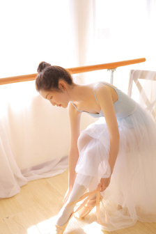 那小子不可爱